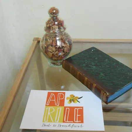 Aprile Bed & Breakfast 3*