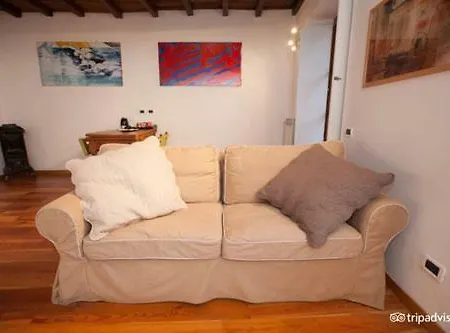 Bed & Breakfast Aprile 3*