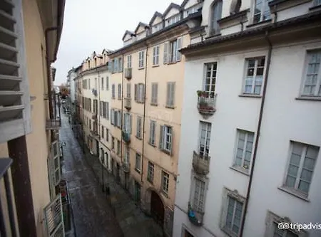 Aprile ベッド・アンド・ブレックファスト