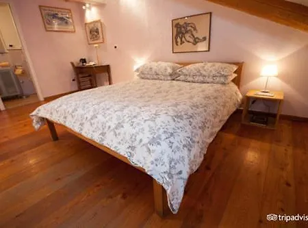 Aprile Bed & Breakfast