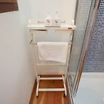 Aprile Bed & Breakfast 3*
